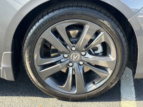 Used 2022 Acura TLX w/A-Spec Package image 13