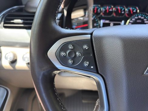 Used 2019 Chevrolet Tahoe LT AWD/4WD image 2
