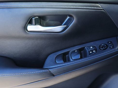 Used 2022 Nissan Sentra SV w/ All-Weather Package image 40