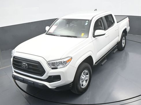 Used 2022 Toyota Tacoma 2WD Double Cab image 40