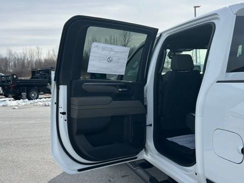 New 2026 Chevrolet Silverado 2500 ZR2 image 30