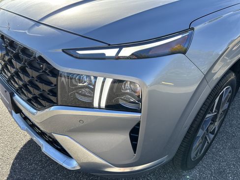 Certified 2023 Hyundai Santa Fe Calligraphy image 9