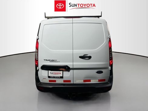 Used 2022 Ford Transit Connect XL image 5
