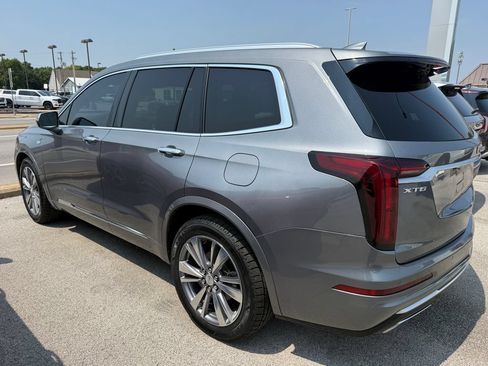 Used 2020 Cadillac XT6 Premium Luxury FWD image 22