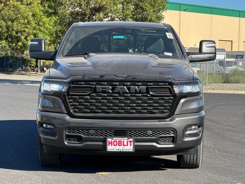 New 2026 RAM 1500 Express AWD/4WD image 8