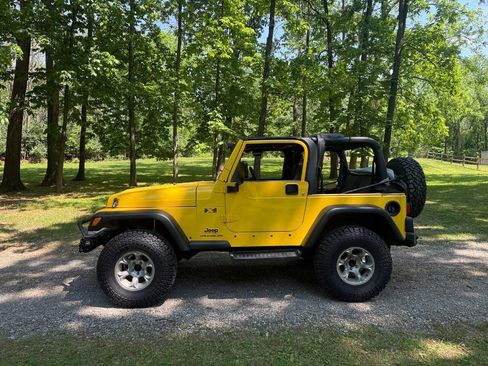 Used 2003 Jeep Wrangler X AWD/4WD image 17