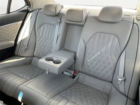 Used 2021 Genesis G70 2.0T w/ Prestige Package image 23