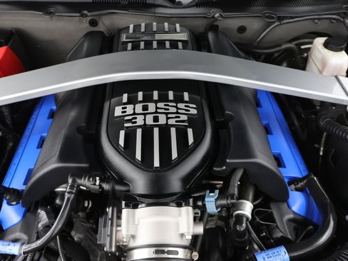 Used 2012 Ford Mustang Boss 302 RWD image 17