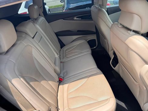 Used 2019 Lincoln Nautilus Reserve AWD/4WD image 17