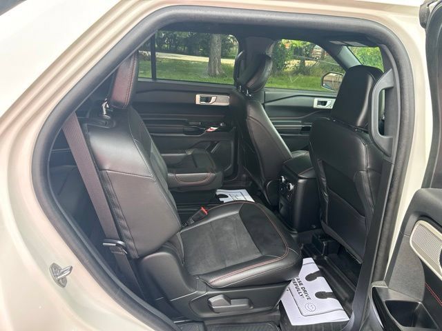 Certified 2023 Ford Explorer ST-Line w/ Class IV Trailer Tow Package AWD/4WD image 14