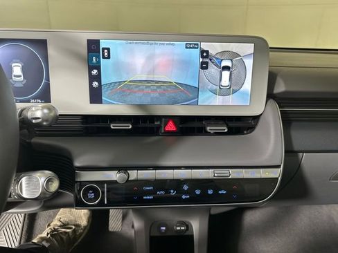 Used 2023 Hyundai Ioniq 5 Limited image 22