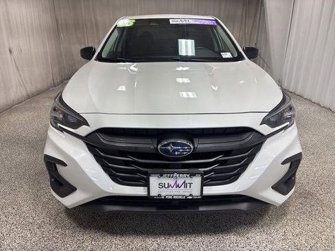 Used 2023 Subaru Legacy image 8