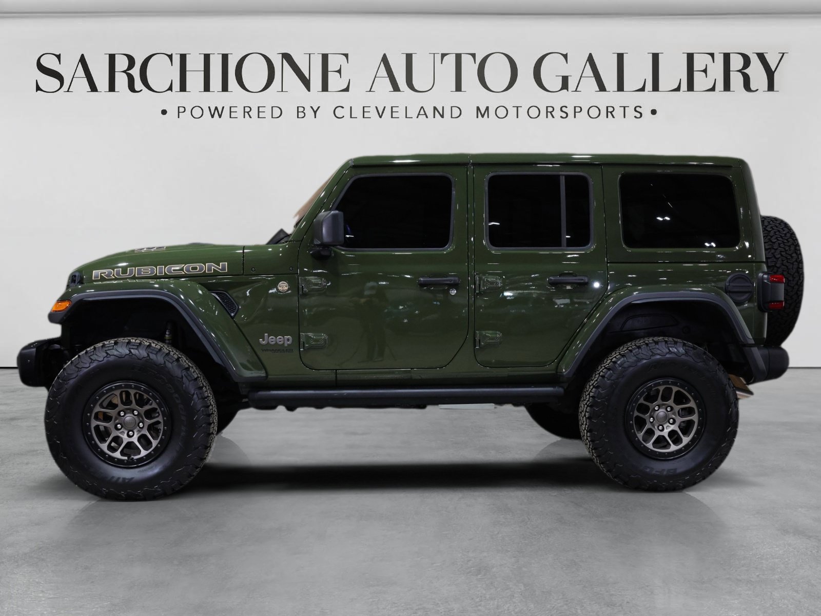 Used 2022 Jeep Wrangler Unlimited Rubicon w/ Xtreme Recon 35" Tire Package AWD/4WD image 4