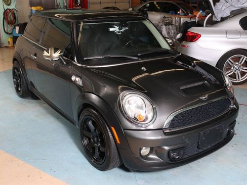 Used 2013 MINI Cooper S FWD image 13