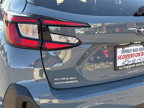 Used 2024 Subaru Crosstrek 2.0i image 10