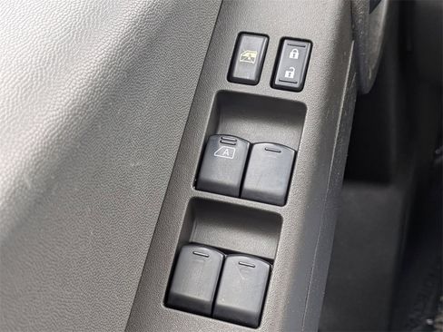 Used 2015 Nissan Xterra S w/ Value Package image 22