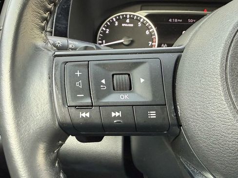 Certified 2025 Nissan Pathfinder SV image 25