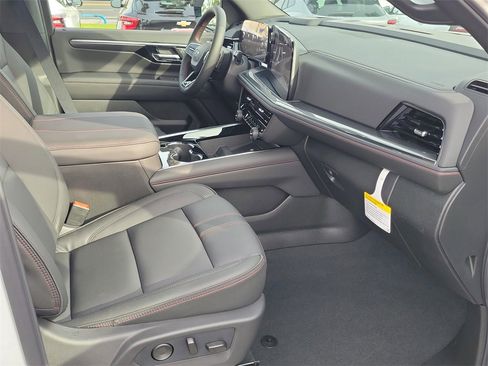 New 2026 Chevrolet Suburban RST w/ Comfort Package image 16