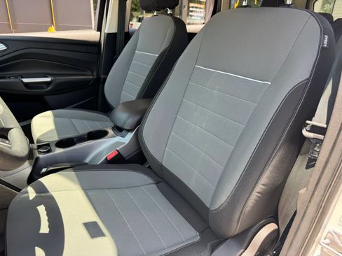 Used 2013 Ford Escape SE FWD image 16