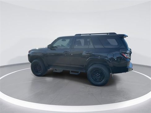 Used 2021 Toyota 4Runner Venture image 7