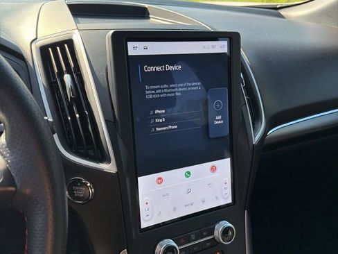 Used 2023 Ford Edge ST-Line image 12