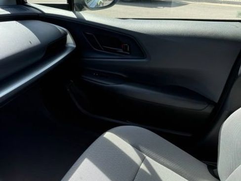 Certified 2023 Toyota Prius LE FWD image 30