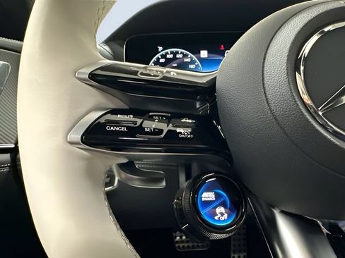 Used 2024 Mercedes-Benz AMG GT 63 image 17