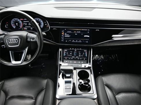 Used 2019 Audi Q8 Premium w/ Convenience Package image 22