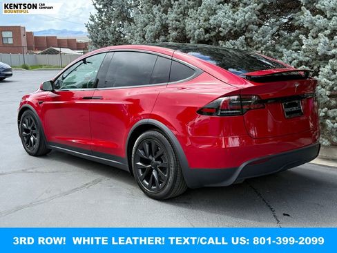 Used 2022 Tesla Model X AWD/4WD image 6