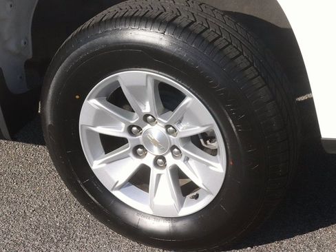 Used 2024 Chevrolet Silverado 1500 W/T w/ WT Fleet Convenience Package image 9