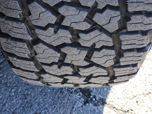 Used 2024 GMC Sierra 2500 AT4 w/ AT4 Premium Plus Package image 15