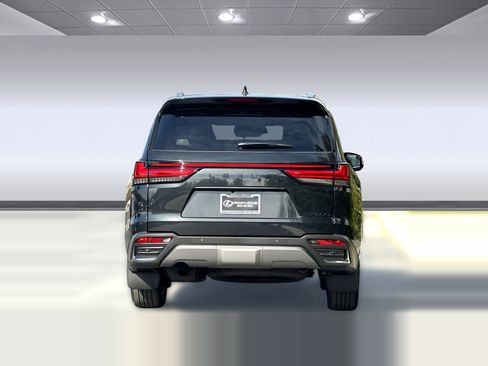 New 2026 Lexus LX 600 4WD w/ Luxury Package image 10