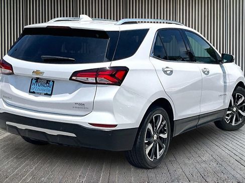 Used 2023 Chevrolet Equinox Premier FWD image 17