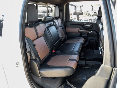 Used 2022 Chevrolet Silverado 2500 High Country w/ Safety Package II image 39