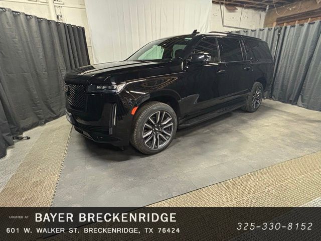 Used 2023 Cadillac Escalade ESV Sport AWD/4WD image 1