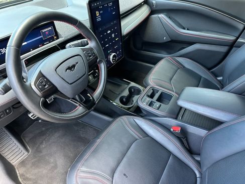 Certified 2025 Ford Mustang Mach-E Premium w/ Sport Appearance Package AWD/4WD image 11