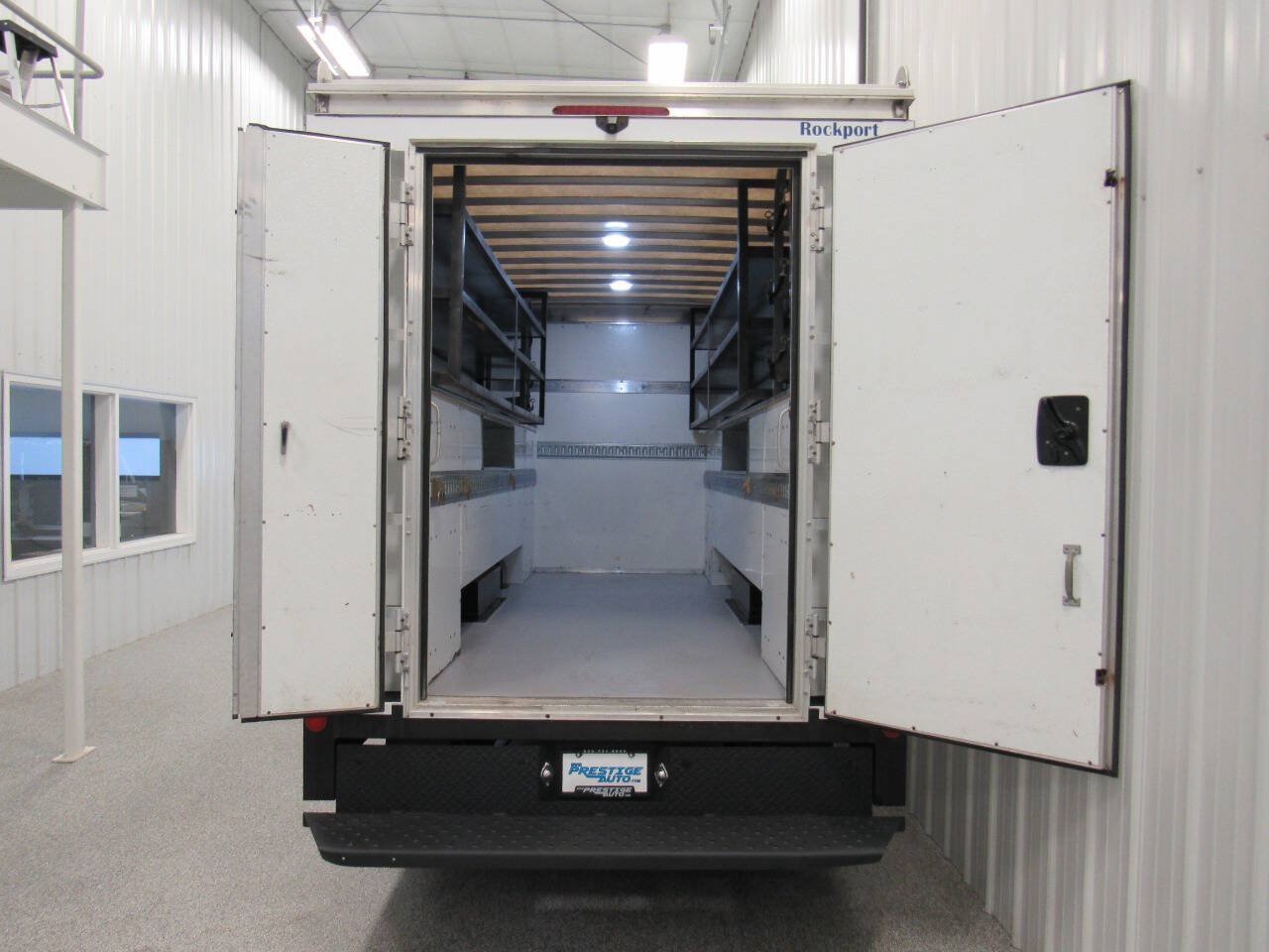 Used 2020 Chevrolet Express 3500 w/ Power Convenience Package RWD image 15