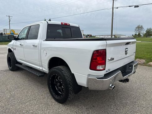 Used 2017 RAM 1500 Big Horn AWD/4WD image 11