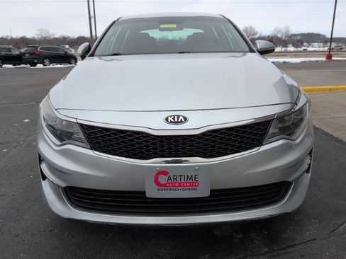 Used 2017 Kia Optima LX image 3