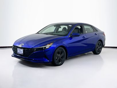 Used 2023 Hyundai Elantra SEL