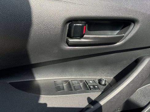 Certified 2025 Toyota Corolla LE FWD image 12