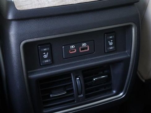 Certified 2024 Nissan Murano SL FWD image 24