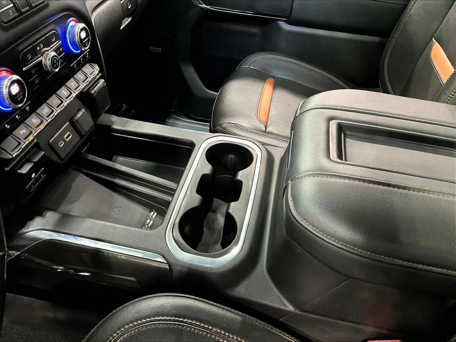 Used 2020 GMC Sierra 1500 AT4 w/ AT4 Premium Package AWD/4WD image 19