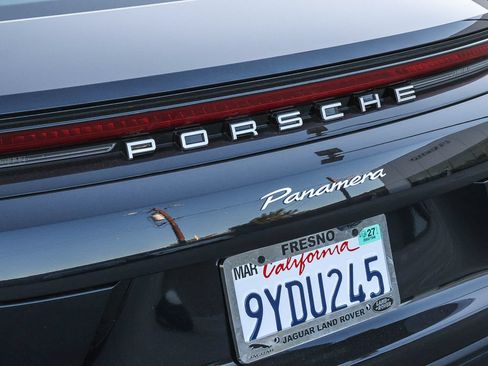 Used 2026 Porsche Panamera RWD image 10