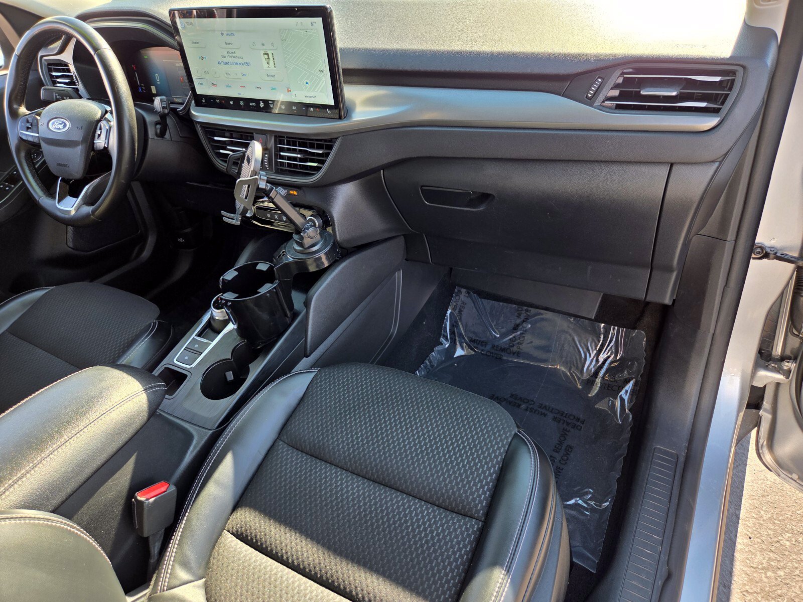 Certified 2023 Ford Escape SE FWD image 16