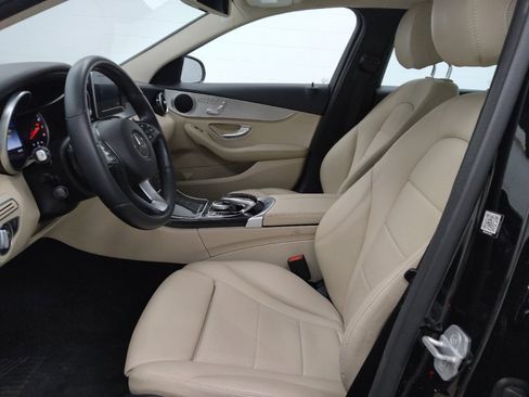 Used 2016 Mercedes-Benz C 300 4MATIC Sedan w/ Premium 1 Package image 17