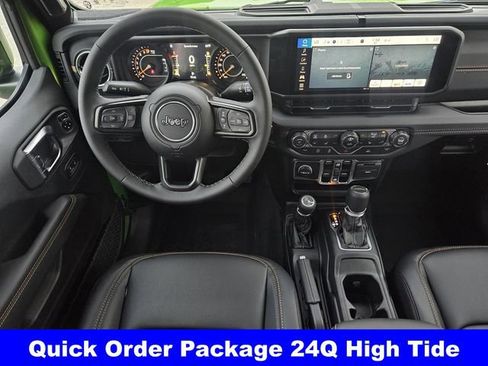 New 2025 Jeep Gladiator High Tide image 13