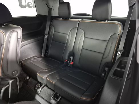Used 2022 GMC Acadia AT4 w/ Preferred Package AWD/4WD image 29