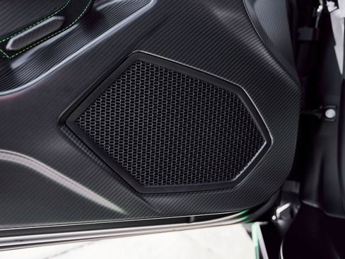 Used 2022 Lamborghini Huracan STO image 45