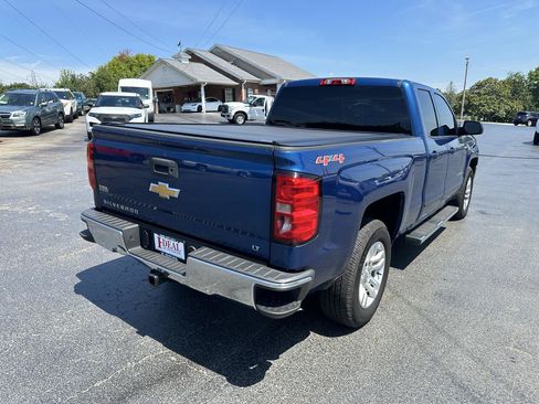 Used 2017 Chevrolet Silverado 1500 LT w/ All Star Edition AWD/4WD image 4